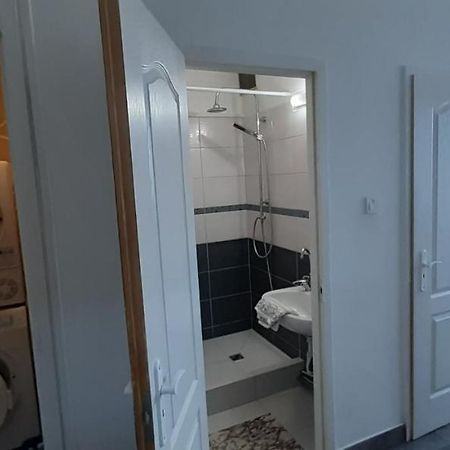 Panel Hause Kazincbarcika Lägenhet Exteriör bild